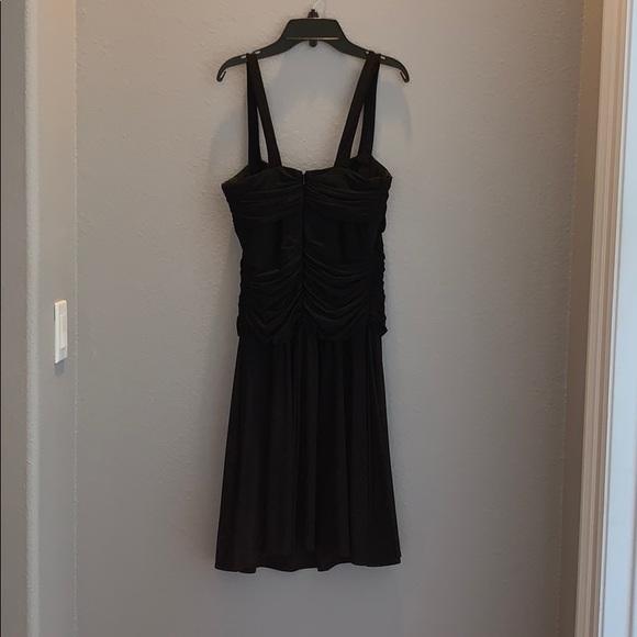 black dress - Picture 2 of 5